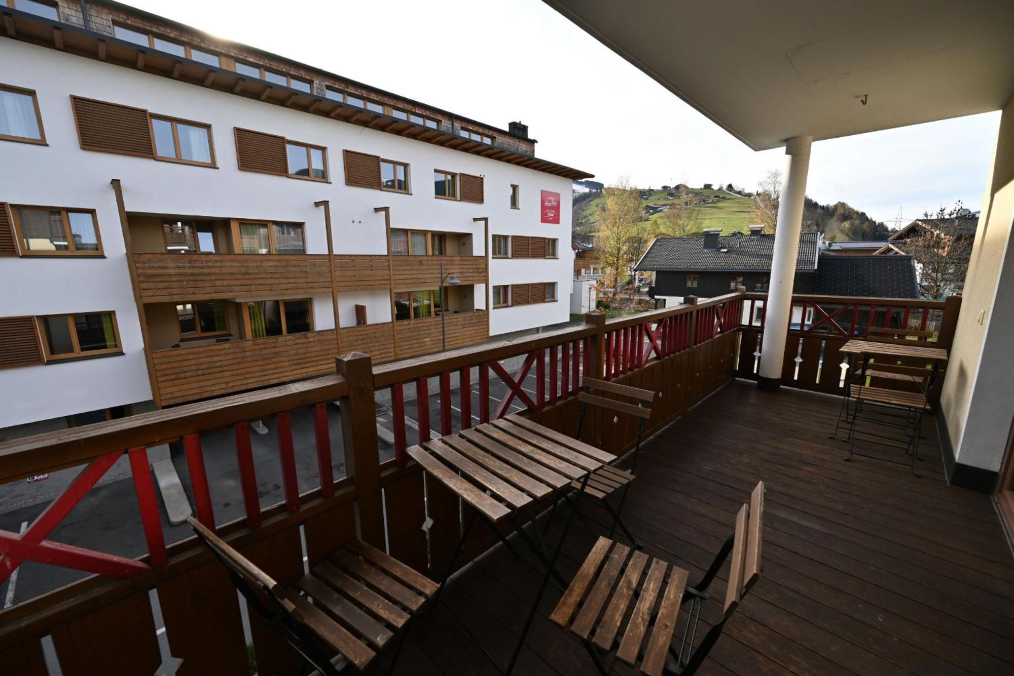 Apartment Ski & Golf Kaprun By Four Seasons Apartments ภายนอก รูปภาพ